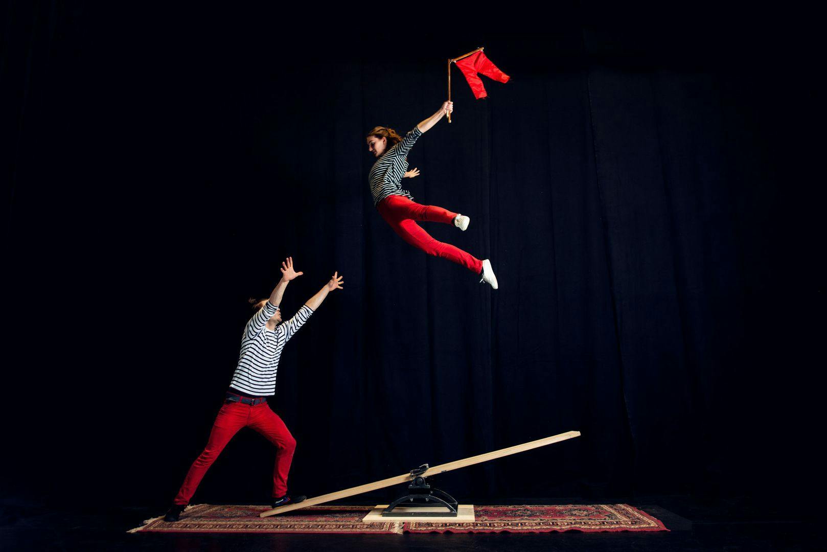 RED PANTS med Felix & Philo (DE)