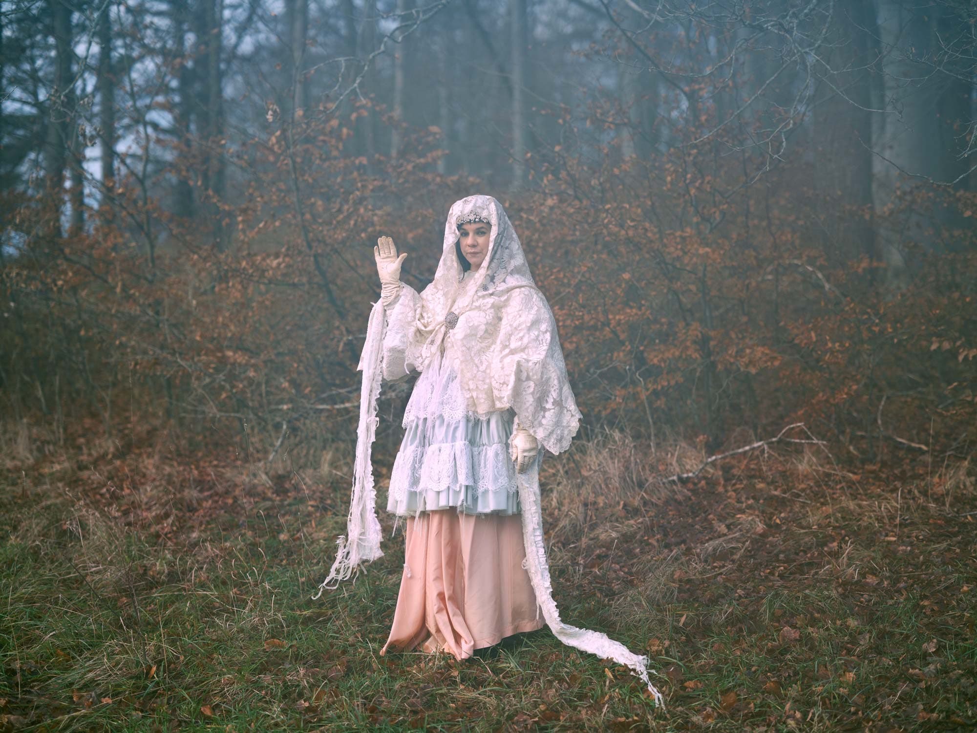 sara-farg-f1378